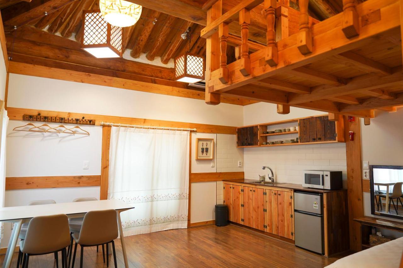 Samlockhon Hanokstay Jeonju Extérieur photo