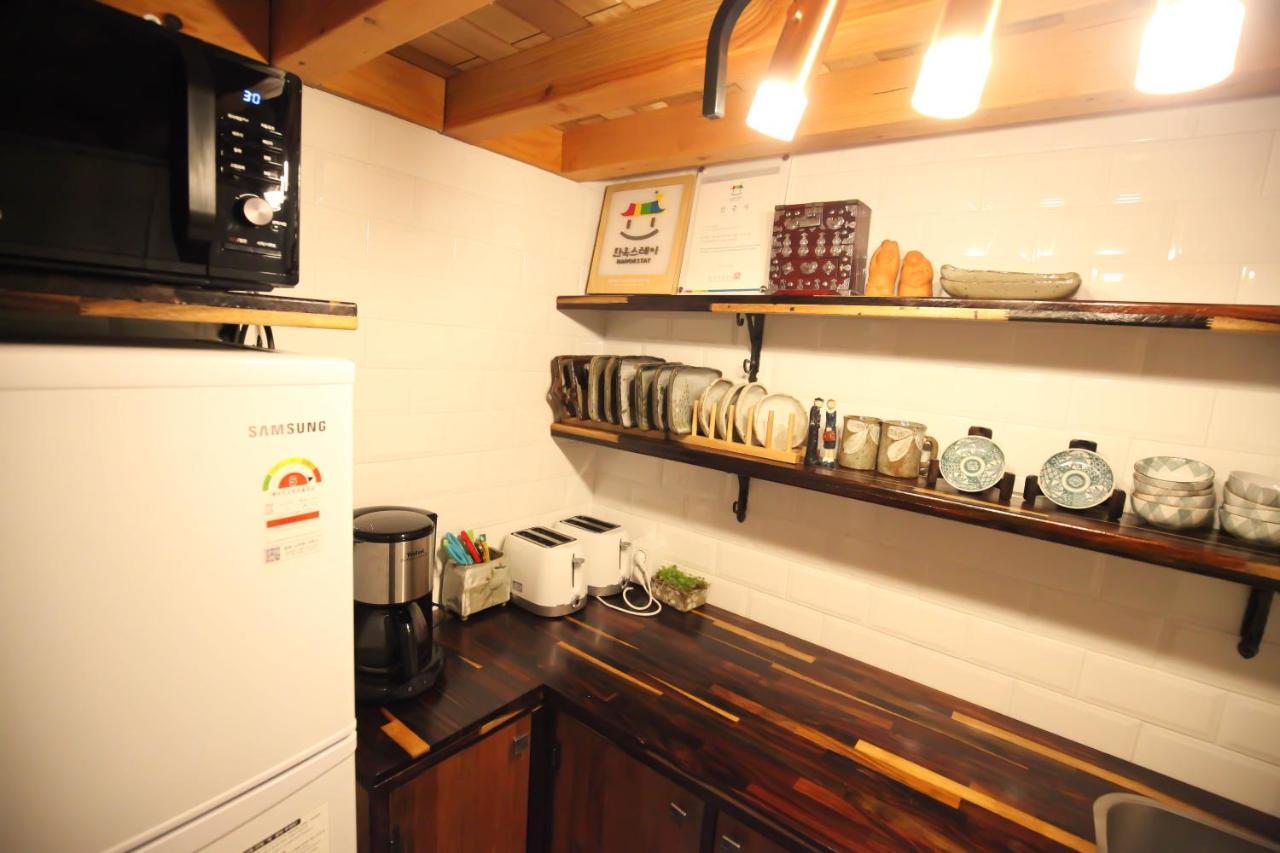 Samlockhon Hanokstay Jeonju Extérieur photo