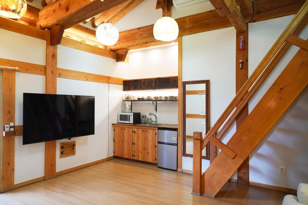 Samlockhon Hanokstay Jeonju Extérieur photo