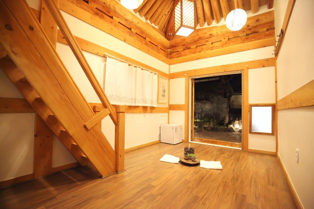 Samlockhon Hanokstay Jeonju Extérieur photo