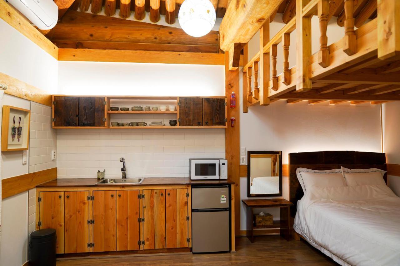 Samlockhon Hanokstay Jeonju Extérieur photo